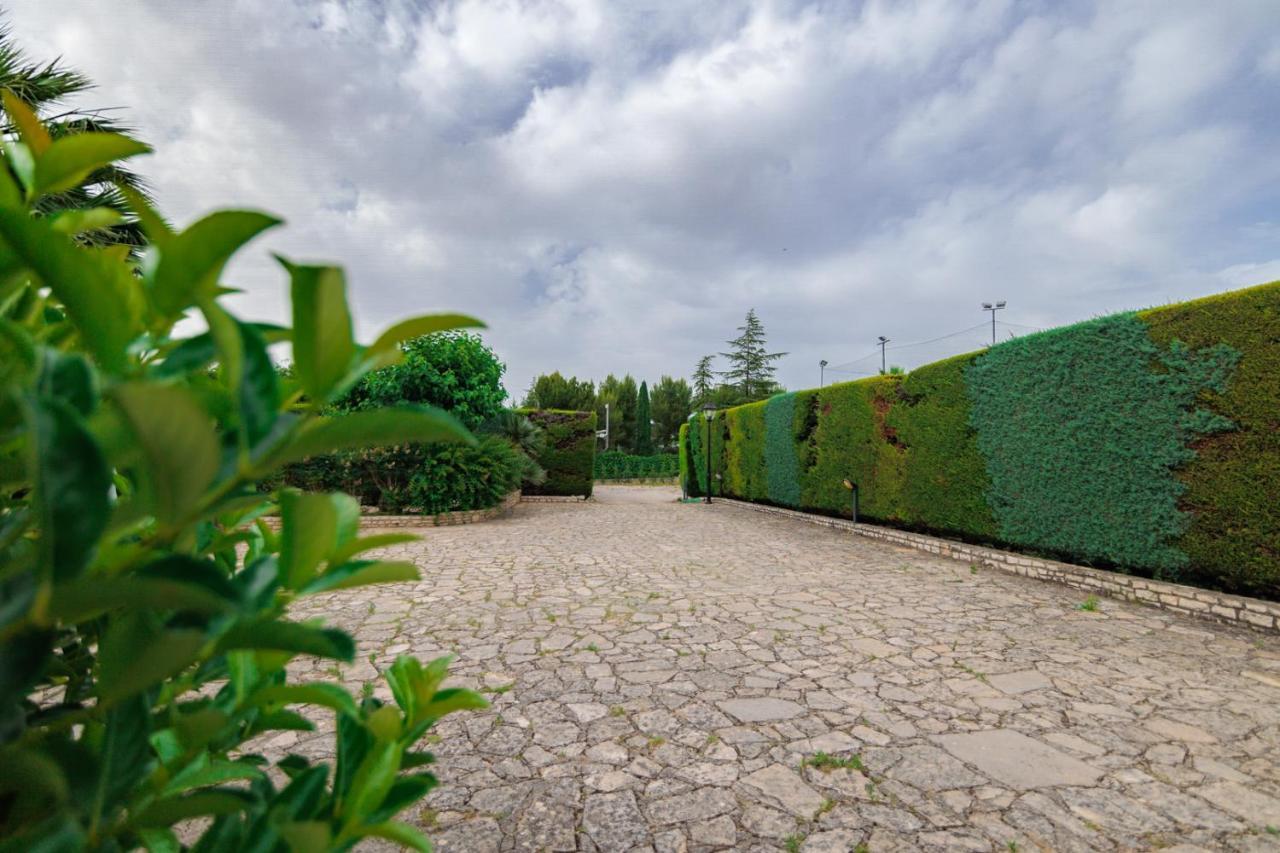 B&B Villa Adriana Andria Extérieur photo